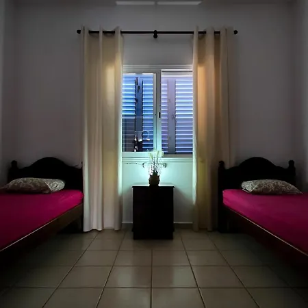 Css Cheerful Smart Superior 2bd Townhouse Limnaria Gardens 度假居 *